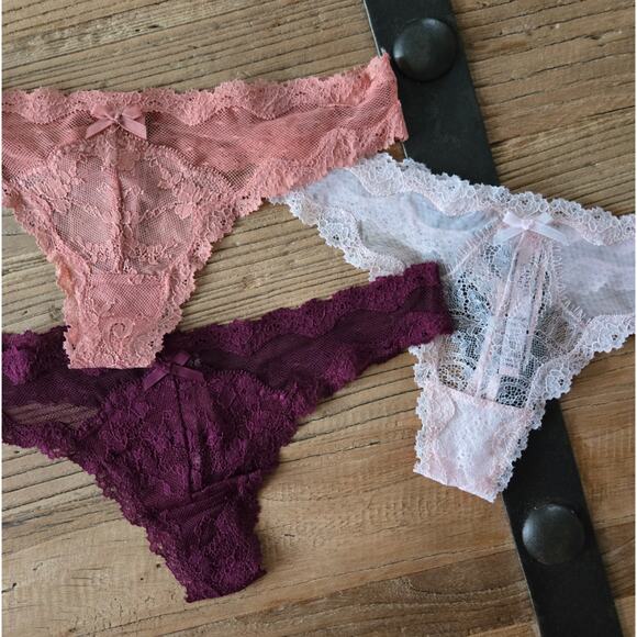 Victoria's Secret Dream Angels Lace Thong Bundle sz Small New - Picture 3 of 4